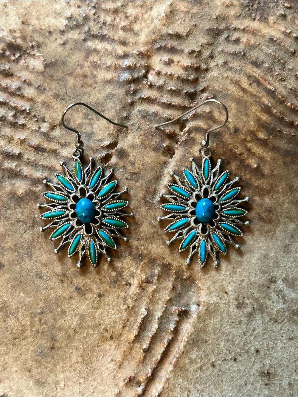 Turquoise Floral Sunburst Drop Earrings